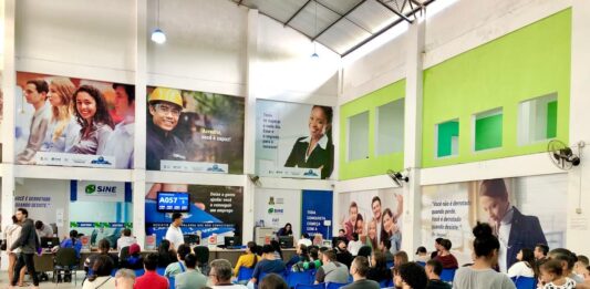 Campina Grande inicia semana com 832 vagas de emprego, conforme sistema de cadastro do Sine Municipal