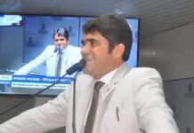 Vereador propõe programa de combate ao uso de celular ao volante em Campina Grande