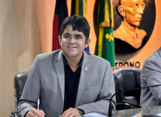 Vereador Saulo Noronha propõe criação do Dia Municipal da Lei de Libras em Campina Grande