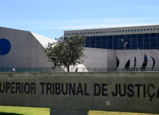 Ex-assessor do STJ é alvo de busca e apreensão da polícia Federal por suspeita de venda de sentenças