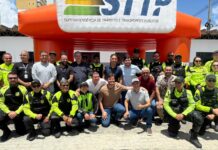 Bruno e Romero reforçam parceria em entrega de equipamentos e motos para a STTP
