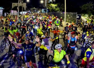 Centenas de ciclistas participam do pedal de abertura do Maio Amarelo, em Campina Grande