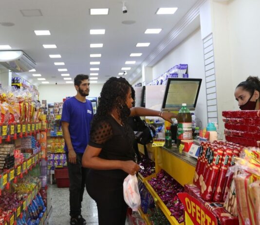 Cesta básica fica mais cara em 17 capitais brasileiras em junho
