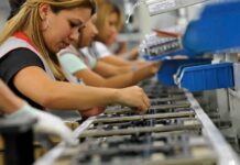 Maioria dos brasileiros apoia semana de quatro dias, aponta DataSenado