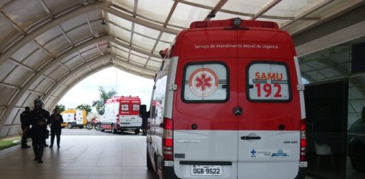Morre bebê de grávida atropelada por motociclista que empinava moto, em Campina Grande