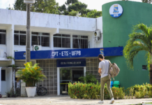 Servidores da UFPB encerram greve e retomam atividades