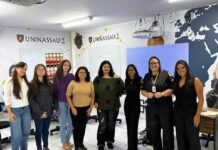 Alunas universitárias iniciam grupo feminino na área da tecnologia