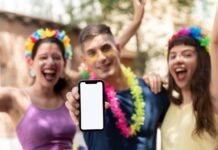 Como aumentar a segurança do seu celular para o Carnaval?