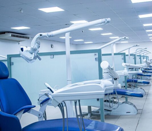 UNINASSAU promove mutirão de atendimentos odontológicos gratuitos