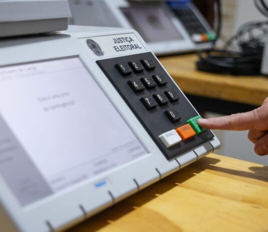 Mais de 10,7 mil urnas eletrônicas entram em preparação para as eleições na Paraíba