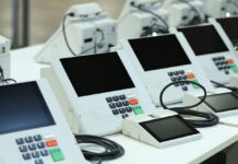 TSE encerra testes públicos de urnas para as eleições de 2024