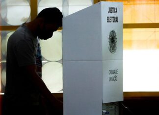 Número de eleitores com mais de 60 anos cresceu 74%, aponta pesquisa