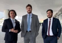 Em Brasília, Veneziano e Bruno celebram mais 50 novos ônibus conquistados junto ao PAC para o transporte público de Campina Grande