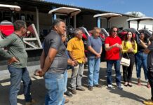 Veneziano garante primeiros 5 tratores de 10 máquinas que seu mandato conquistou para Campina Grande