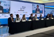 Presidentes em exercício da República e do Senado, Alckmin e Veneziano abrem a 85ª Reunião Geral da Frente Nacional de Prefeitas e Prefeitos, em Brasília