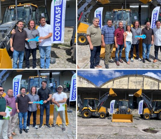 Em parceria com a Codevasf, Veneziano entrega retroescavadeiras para mais três cidades paraibanas