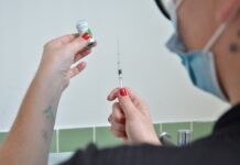 Vacinação contra HPV é aberta para vítimas de violência sexual até 45 anos de idade