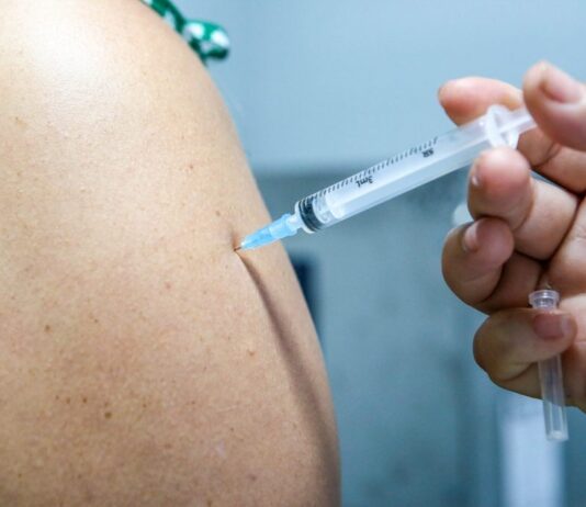 Prefeitura de João Pessoa reforça prevenção às hepatites virais com vacinação, testagem e diagnóstico precoce