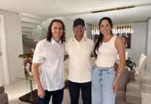 Veneziano recebe apoio à sua reeleição ao Senado do prefeito de Catolé do Rocha, Laurinho Maia e da pré-candidata a deputada estadual Geska Maia