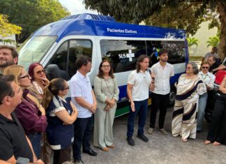 Veneziano participa da entrega de ambulâncias do SAMU a cidades da Paraíba, fruto de sua atuação parlamentar