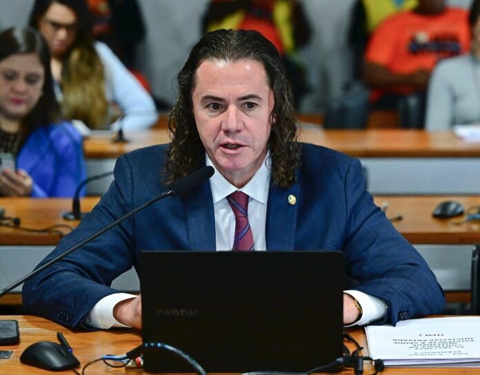 vb82b58f2-37c8-4afe-b47e-e54cdc6bfab0