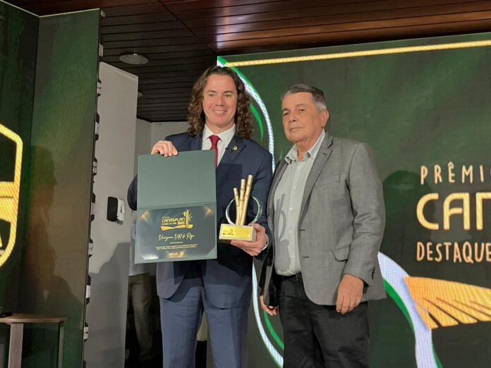 vcac1ceef54-c850-4822-bd28-7dc0b7f75306