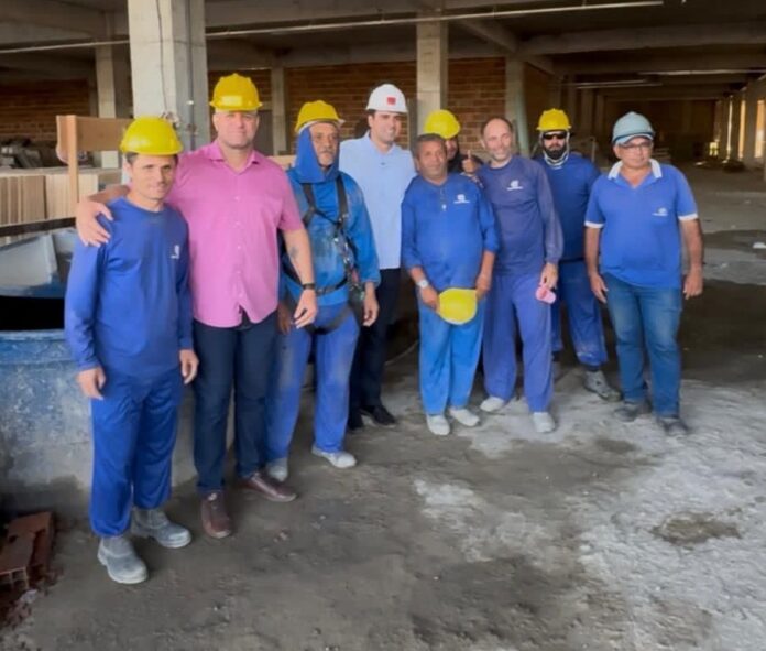 vcc295826b-8fea-47ef-b661-ed0717b3433b