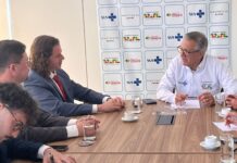 A pedido de Veneziano, Sousa recebe Unidade Móvel do Ministério da Saúde para diagnóstico de câncer de mama e do colo do útero