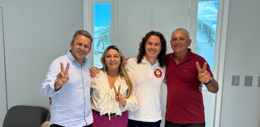 Forte grupo político de Baraúna reafirma apoio à reeleição de Veneziano para o Senado