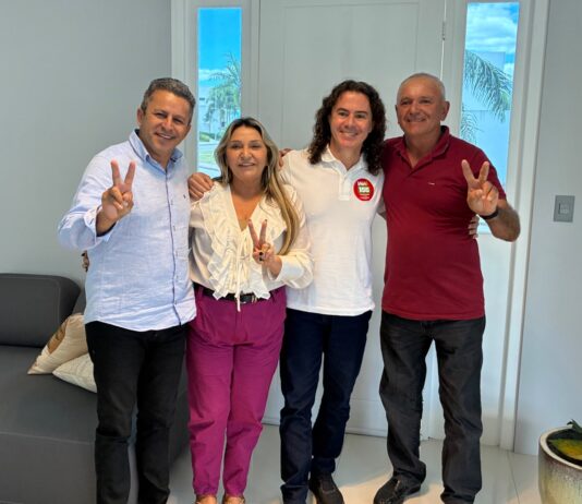 Forte grupo político de Baraúna reafirma apoio à reeleição de Veneziano para o Senado