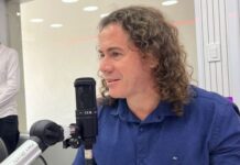 Veneziano ganha mais 4 direitos de reposta em cadeia de rádio e TV, que serão veiculados mesmo com o término do guia