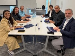 Veneziano cumpre agenda oficial do Senado no Japão e trata de inserções de novas tecnologias em sistemas de transporte público