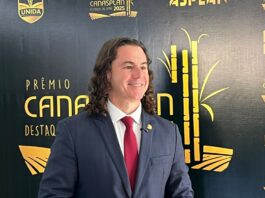 Após solicitação de Veneziano, Ministro paga R$ 29 milhões a pipeiros e garante abastecimento por carros-pipa