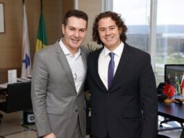 Ministro das Cidades Jader Filho comunica a Veneziano habilitação de Campina Grande para financiamento do VLT