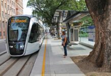 Ministério dos Transportes assina acordo para implantação de VLT em Campina Grande