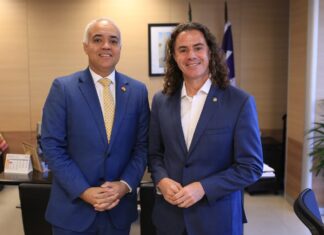 Veneziano acompanha projetos no Ministério das Cidades e volta à Paraíba nesta quarta para se dedicar “integralmente” à reeleição de Lula