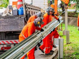 Segurança viária: Prefeitura de Campina Grande instala defensas metálicas no Canal do Prado