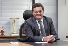 Paraibano Vitalzinho é eleito novo presidente do Tribunal de Contas da União