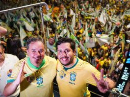 Ao lado de Efraim Filho, Vitor Ribeiro participa de ato político em alusão ao Dia da Independência em João Pessoa