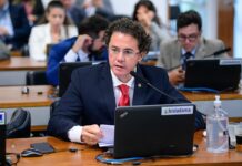 Lula sanciona relatório de Veneziano aprovado no Senado que compensa em R$ 27 bilhões perdas de receitas de estados e municípios